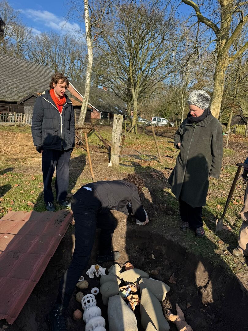 df66d38c-056b-460f-9dda-3c009bbe9af7