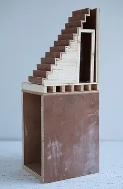 Fenna Koot aan het werk in Tokyo 